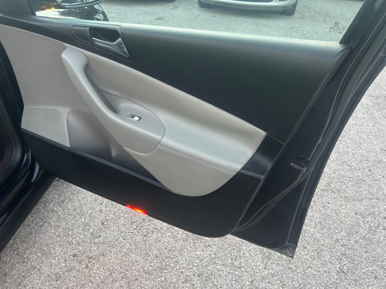Volkswagen Passat 2.0 TDI DPF Highline