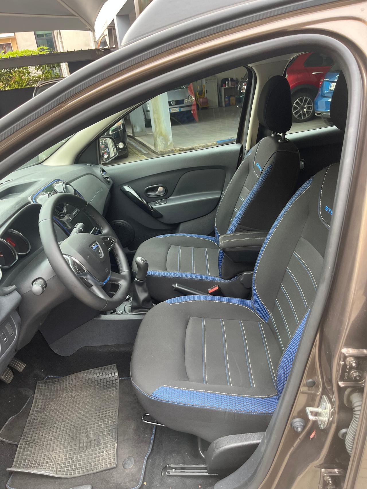 DACIA SANDERO STEPWAY - 1.0 TCe 100CV ECO-G 15th ANNIVERSARY - BENZINA/GPL - KM 77.937 - ANCHE PER NEOPATENTATI