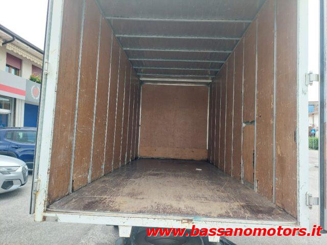 NISSAN Atleon L35 3.0 TD CASSONE FURGONATO LEGGI NOTE !!!