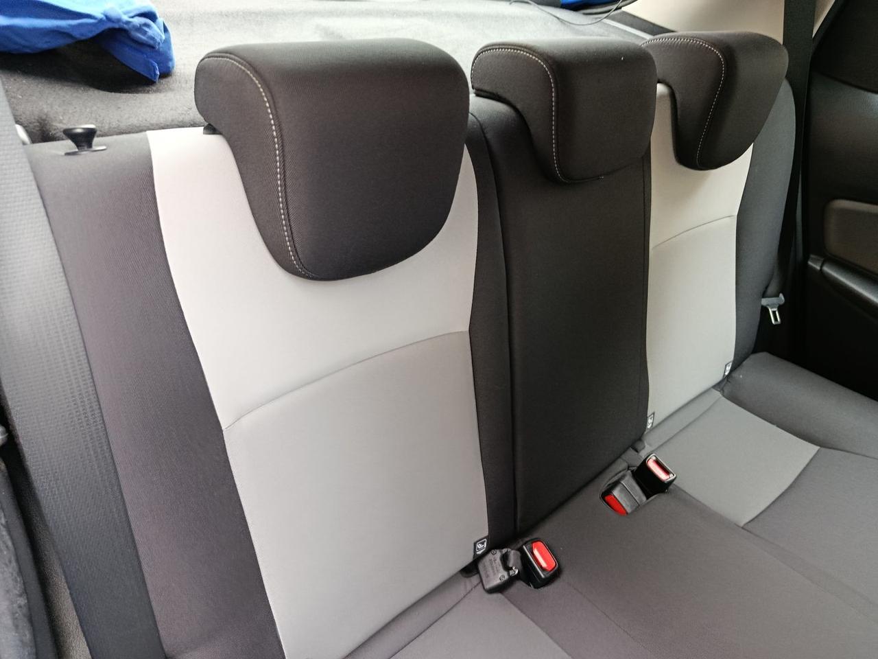 Toyota Yaris Active 1.0 VVT-i #7550