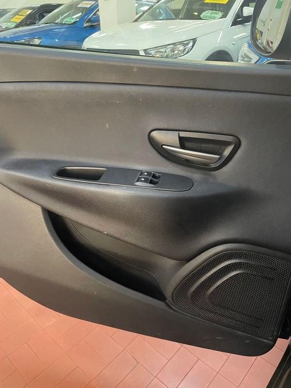 Lancia Ypsilon Ypsilon 1.3 MJT 16V 95 CV 5 porte S&S Elefantino