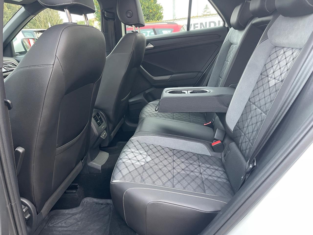 Volkswagen T-Roc R-Line DSG 4Motion 2.0 TDI 150cv