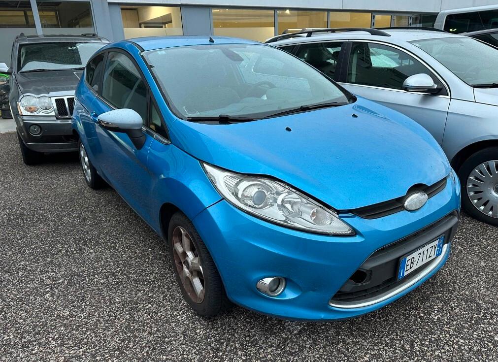 Ford Fiesta 1.6 TDCi 90CV Titanium
