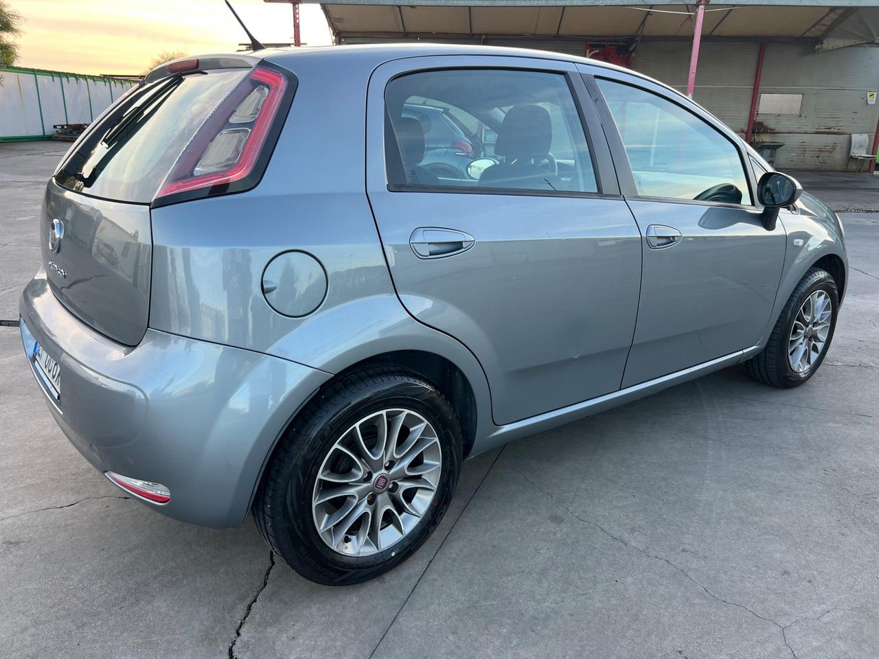 Fiat Punto 1.2 8V 5 porte Lounge 2012