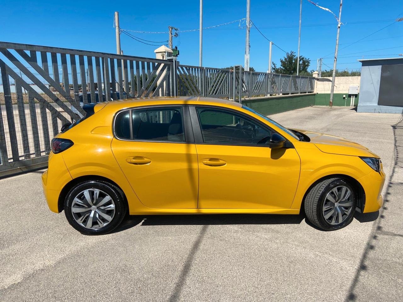 Peugeot 208 1.5 BlueHDi 100cv 5 porte Active Pack