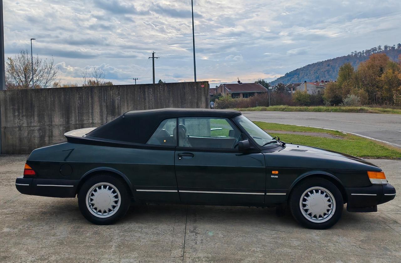 Saab 900 EP Cabriolet (Magnifica)