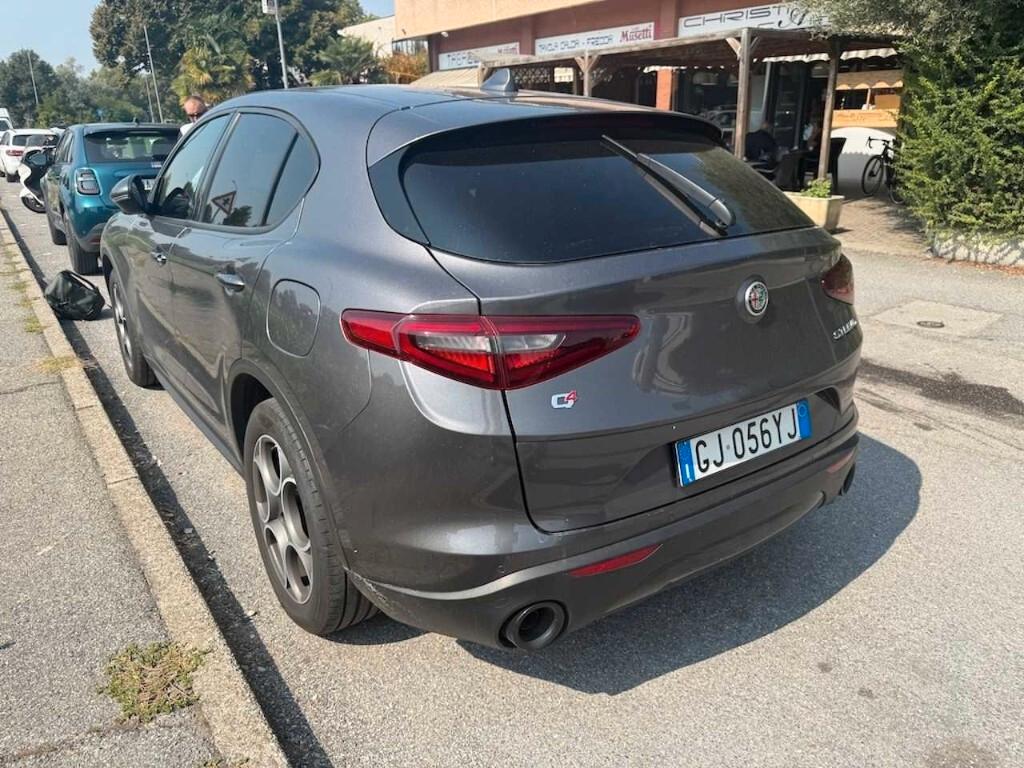 Alfa Romeo Stelvio 2.2 Turbodiesel 190 CV AT8 Q4 Sprint