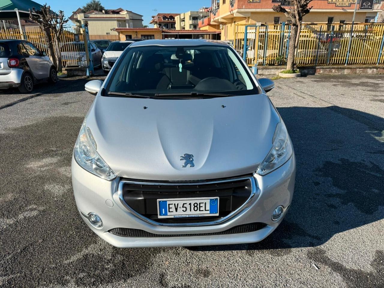 PEUGEOT 208 ALLURE 5PORTE 1.2BENZINA 82CV SOLO80MILAKM