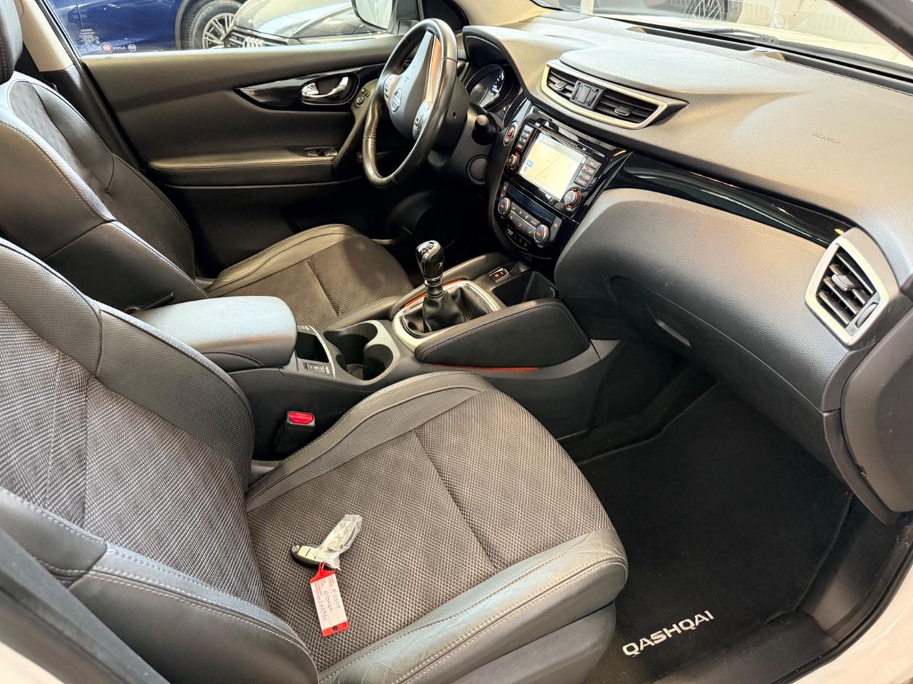 Nissan Qashqai 1.5 dCi DPF Tekna