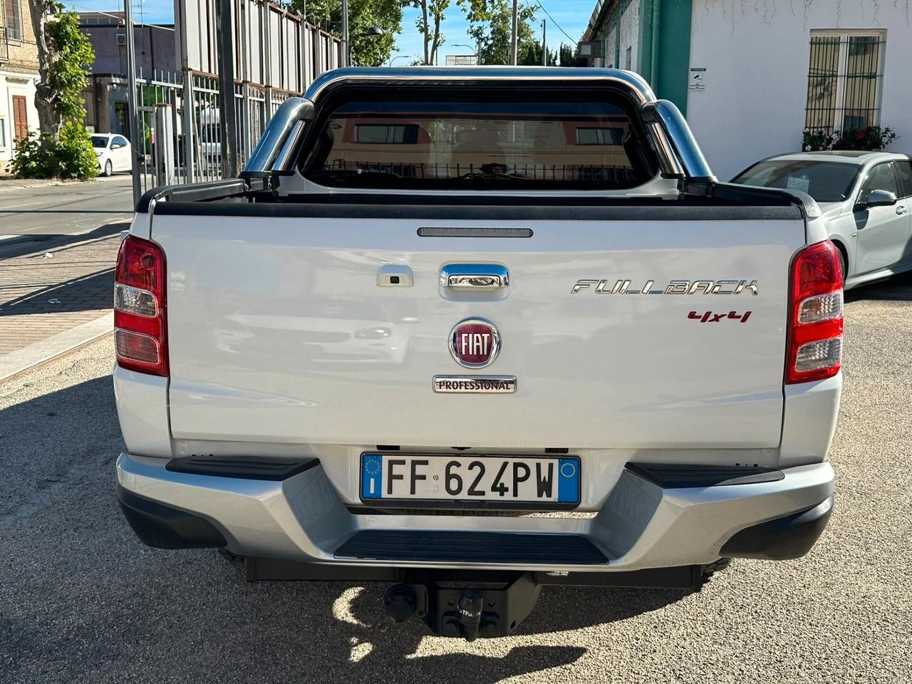 FIAT FULLBACK 2.4 180CV DOPPIA CABINA LX - AUTOCARRO - GANCIO TRAINO