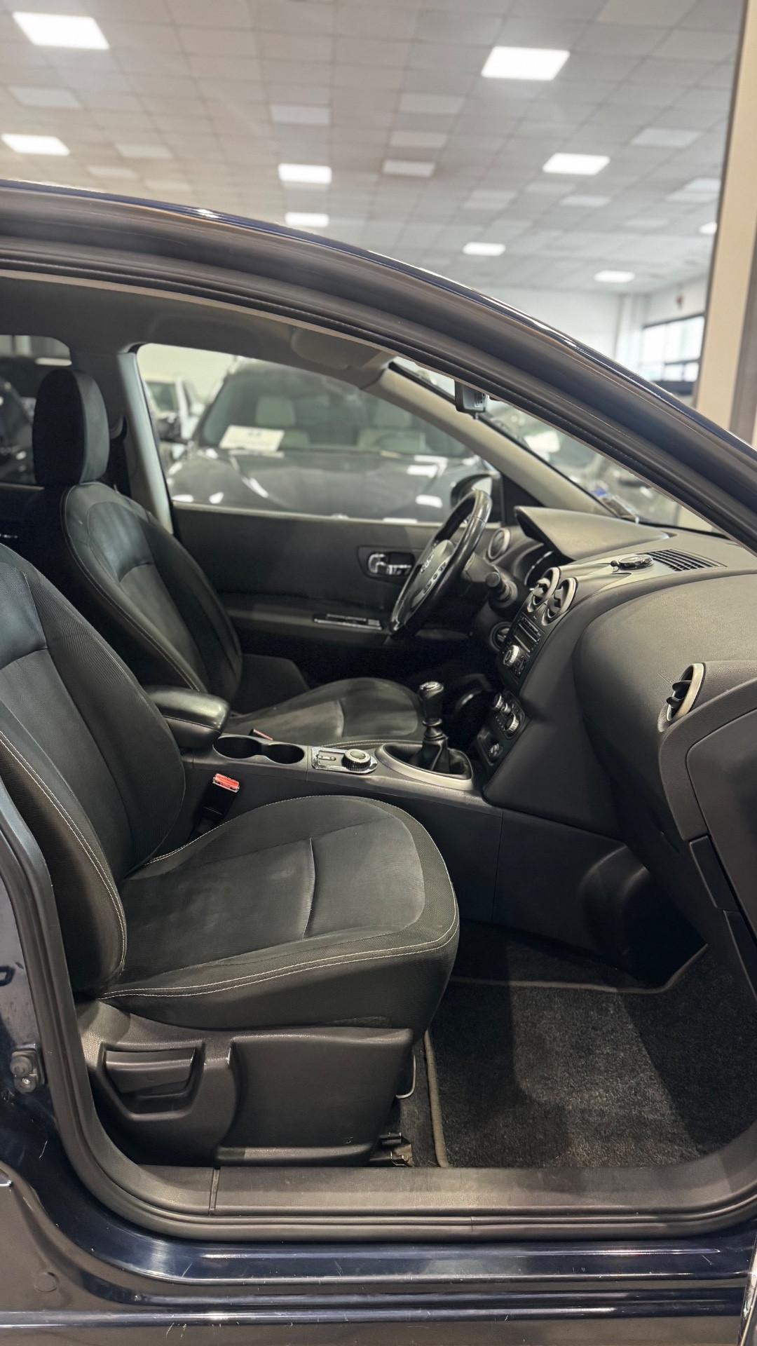 Nissan Qashqai 2.0 dCi DPF Tekna