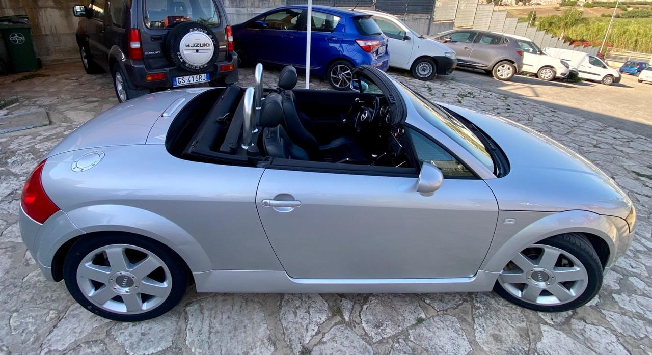 Audi TT Roadster 1.8 T 20V 180 CV