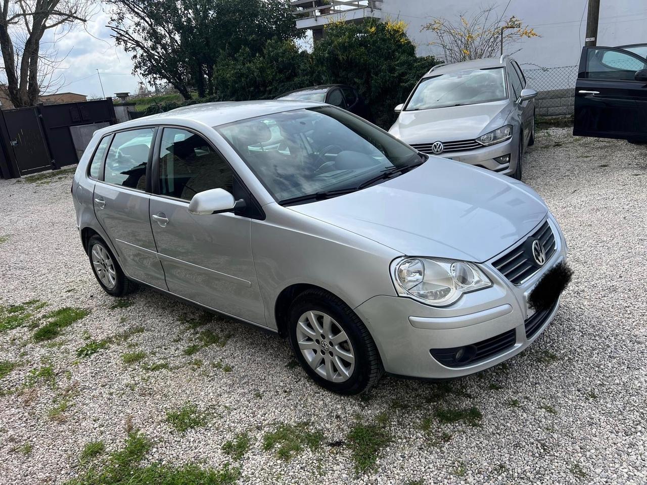 Volkswagen Polo 1.4/80CV TDI 5p. Sportline