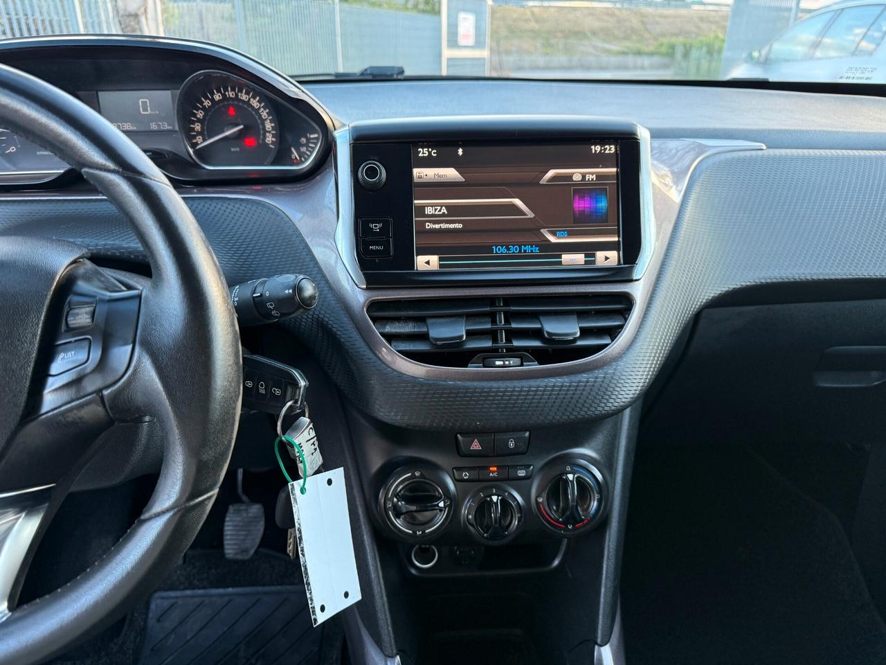 PEUGEOT 2008 ANNO 12/2014 1.4 DIESEL 80 CV