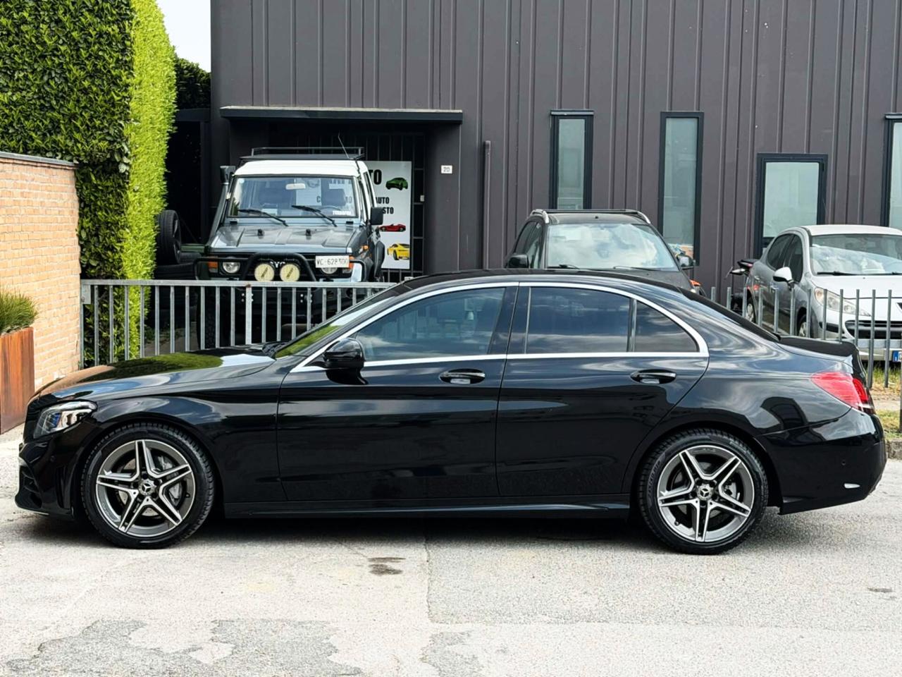 Mercedes C220d aut-AMG-199.000km-RESTYLING-Euro6-2021