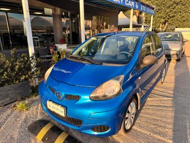 Toyota Aygo 1.0 12V VVT-i 5 porte Sol Connect