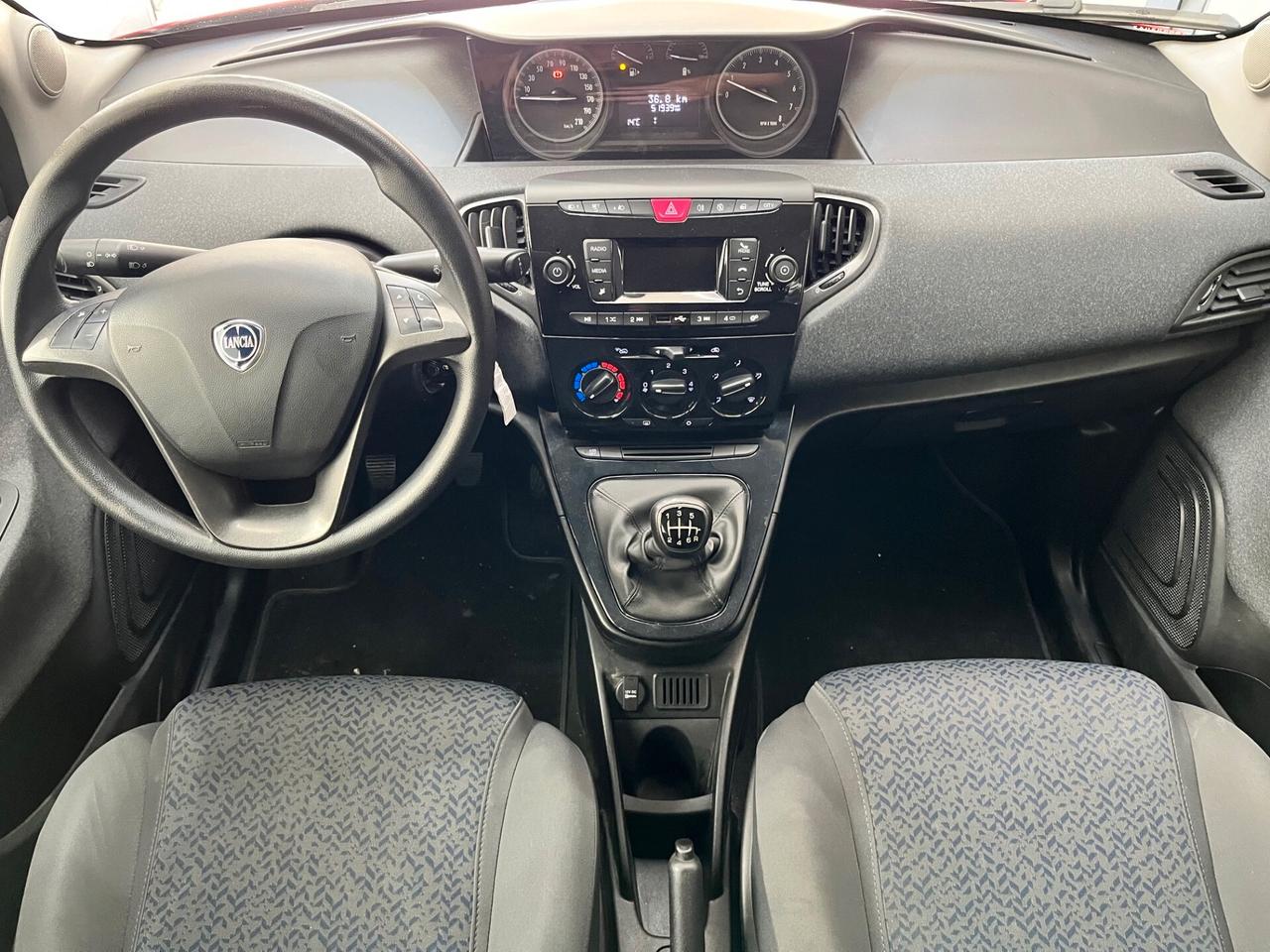 Lancia Ypsilon 1.0 HYBRID Silver KM. 51.900 - 2022