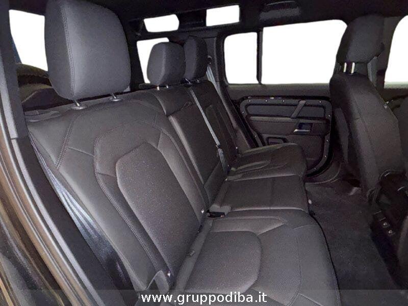 Land Rover Defender VII 2020 110 Diesel 110 3.0d i6 mhev X-Dynamic SE awd 200cv a