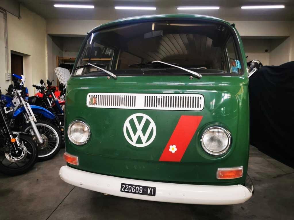 VOLKSWAGEN T2 1,6 BENZINA- I°SERIE – 1971 -