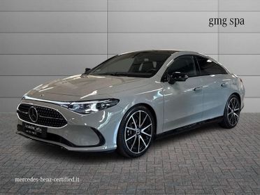 Mercedes-Benz CLA 220 Premium Plus auto