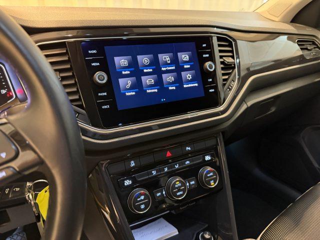 VOLKSWAGEN T-Roc 1.5 TSI Advanced Full LED 18" Camera AppConnect