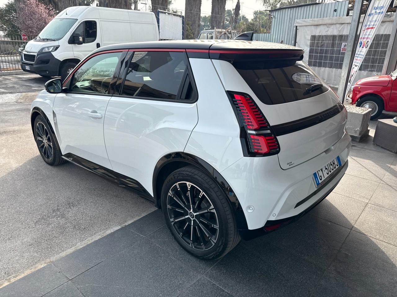 Renault 5 E-Tech Electric Evolution