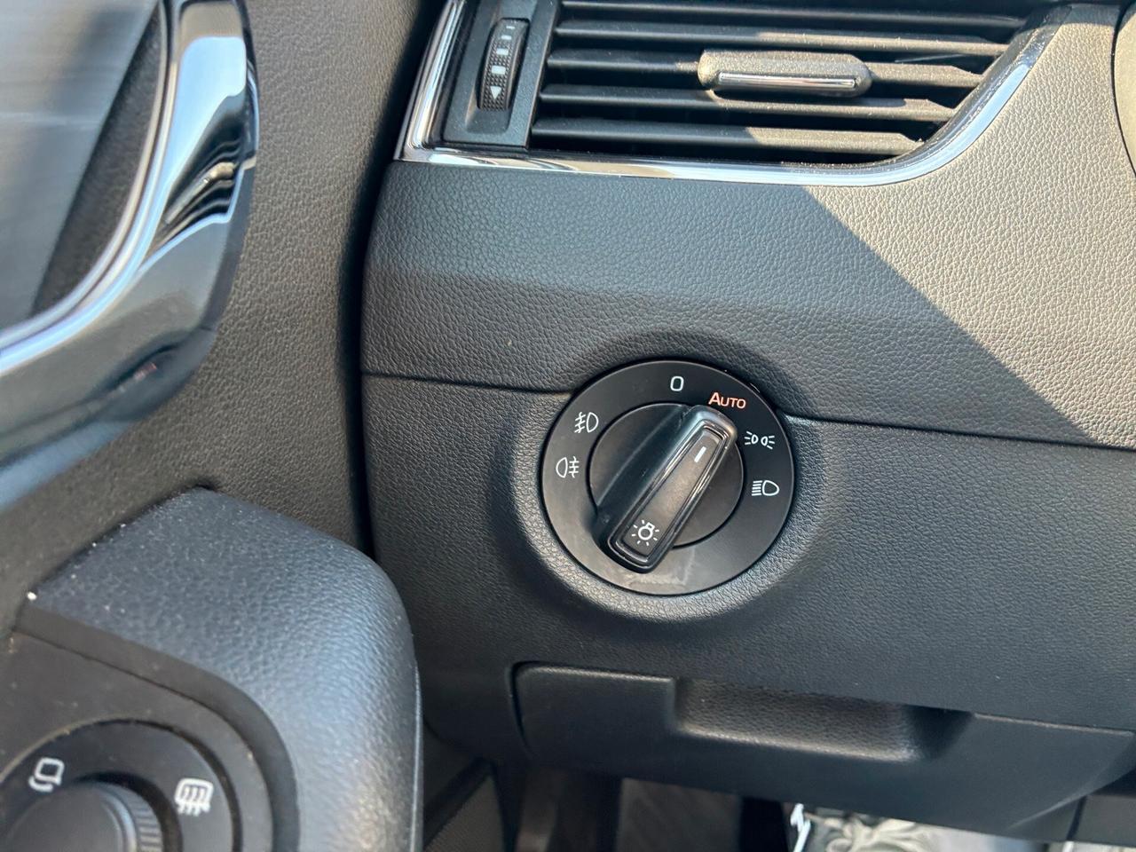 Skoda Octavia 1.6 TDI CR 115 CV Executive CELL. VENDITE 3491558563 - 3478673115