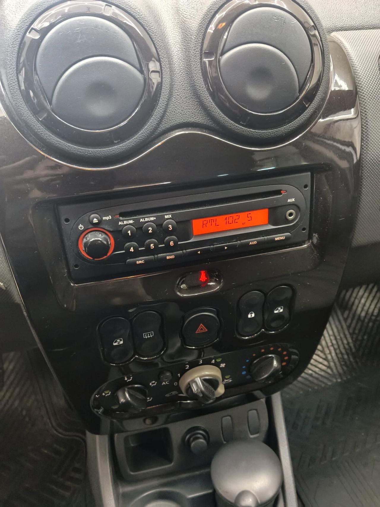 Dacia Duster 1.6 110CV GPL BENZINA