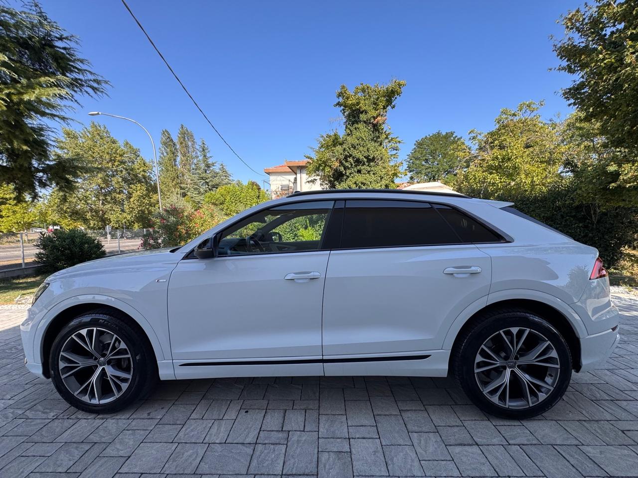 Audi Q8 50 TDI 286 CV quattro tiptronic Sport