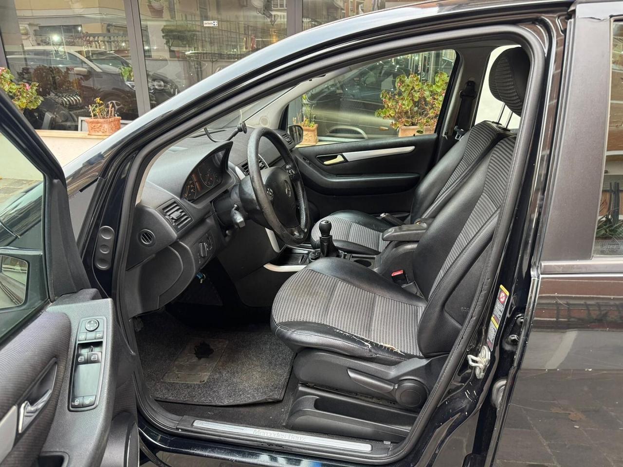 MERCEDES A 180 CDI Avantgarde Edition