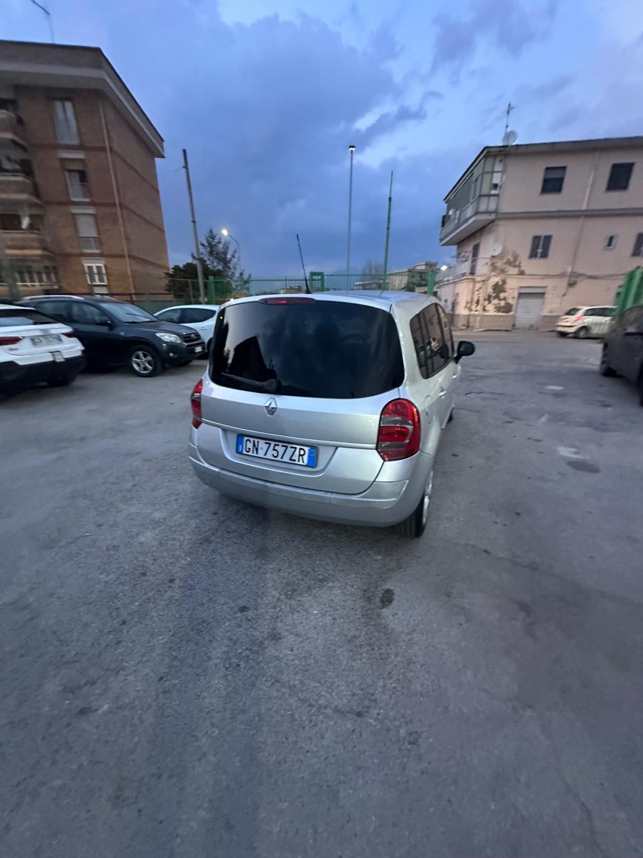 Renault Modus 1.2 16V Dynamique