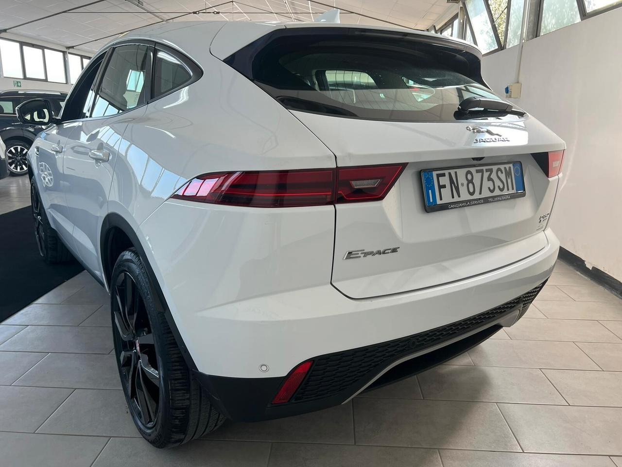 Jaguar E-Pace 2.0D 150 CV AWD R-Dynamic S