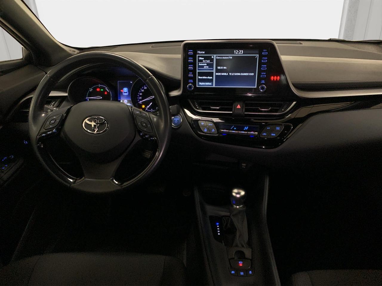 Toyota C-HR 1.8h Active e-cvt