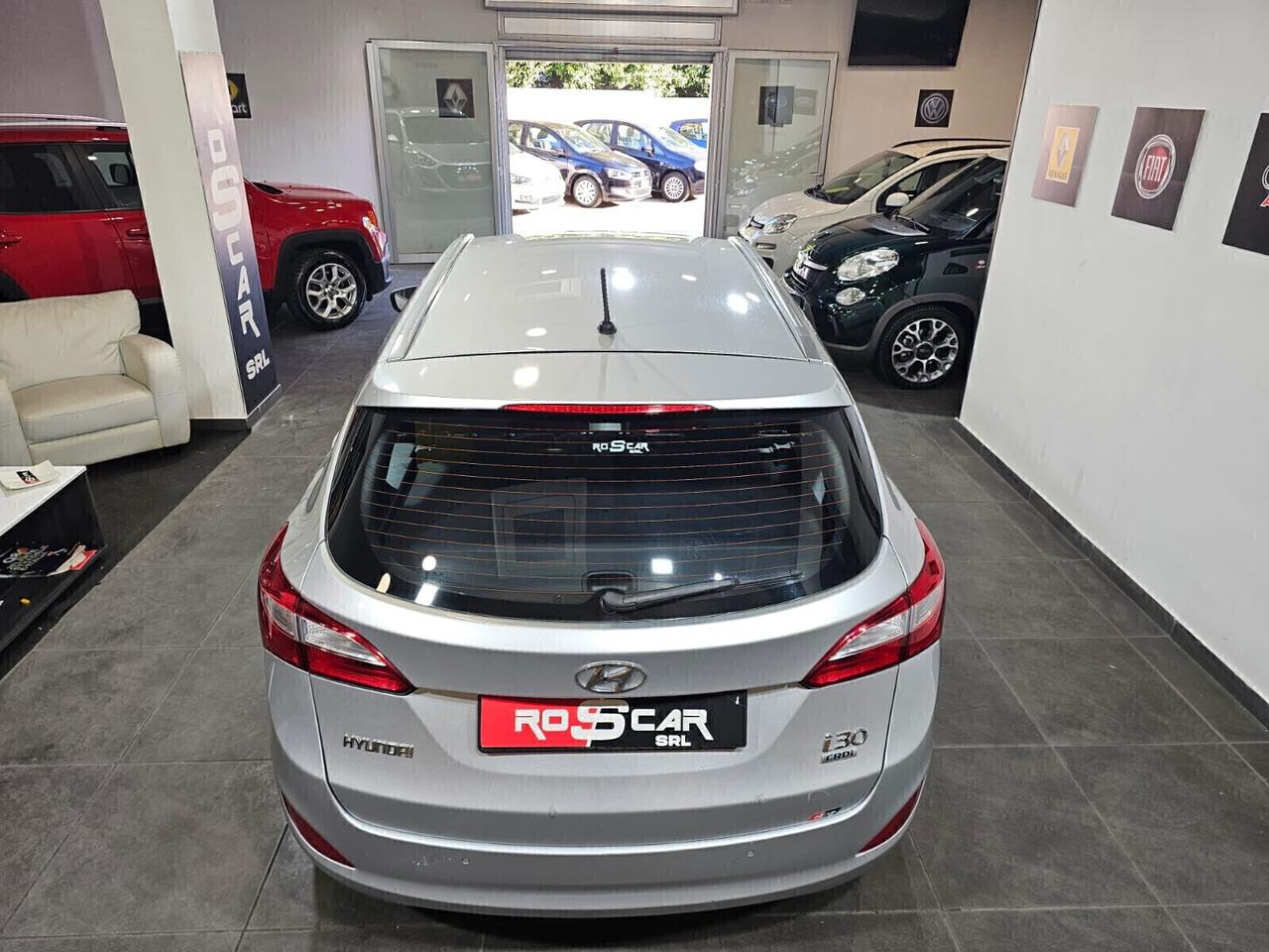Hyundai i30 1.6 CRDi 128CV Style (119.000 km)