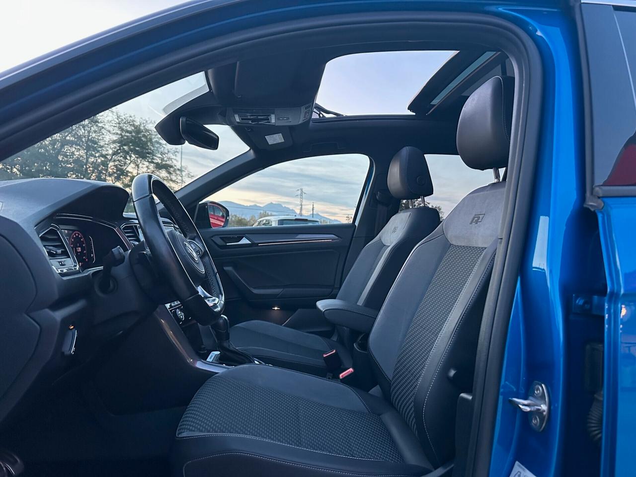 Volkswagen T-Roc 2.0 TDI 150CV DSG 4MOTION R-LINE