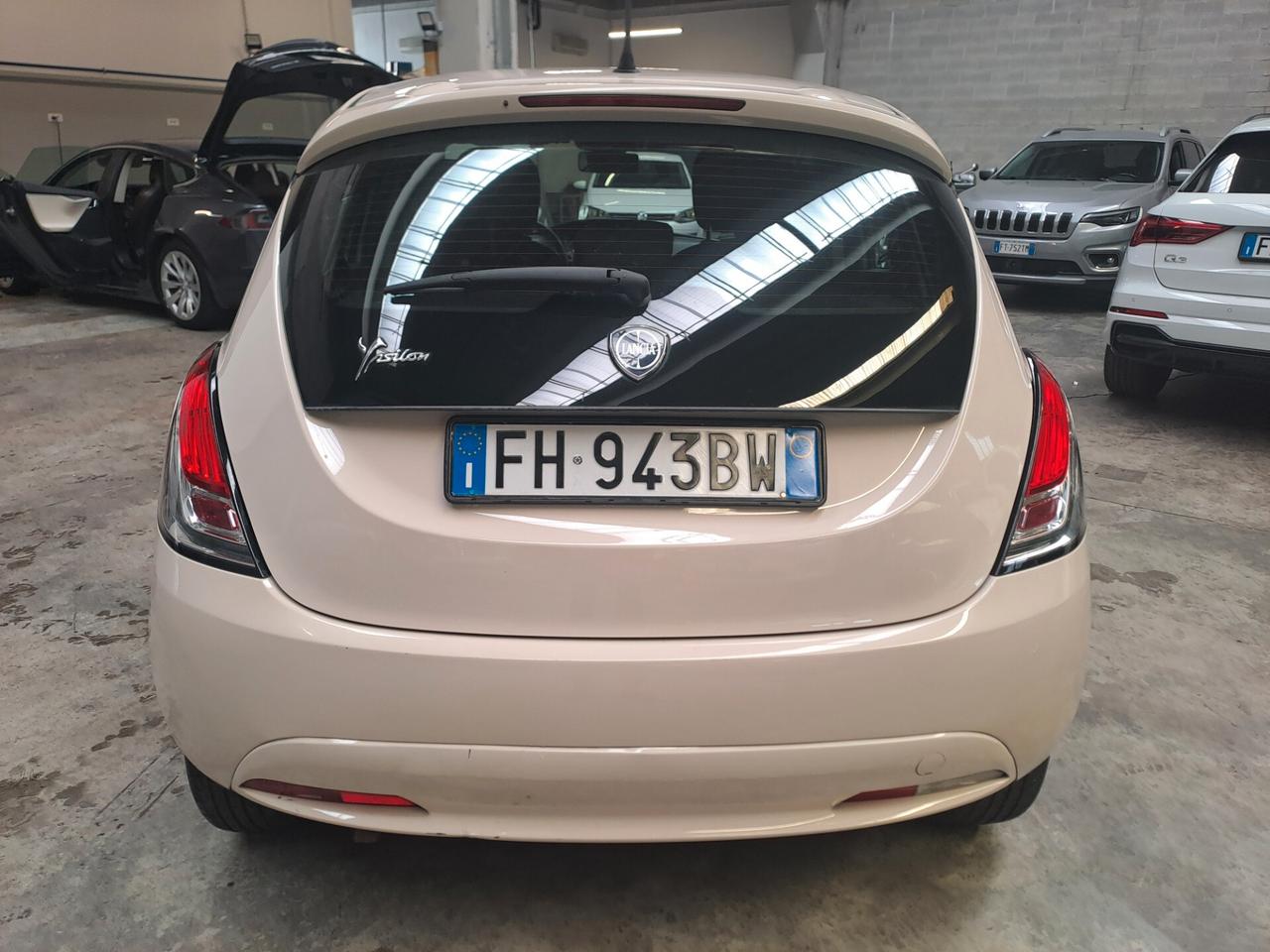 LANCIA YPSILON 1.2 *OK NEOPATENTATI* E6