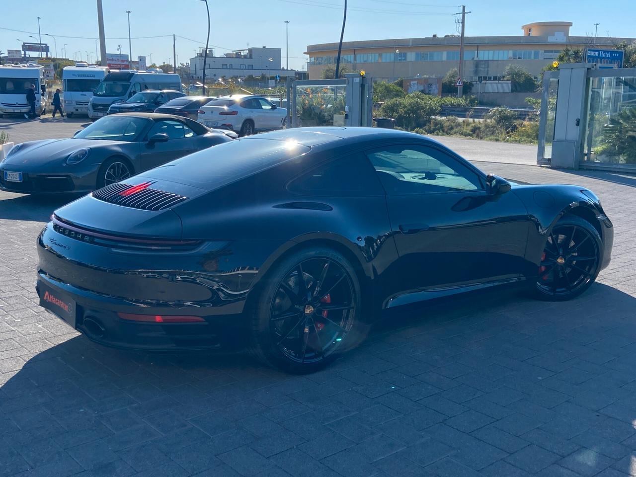 Porsche 911 992 Carrera Coupe 3.0 4S auto