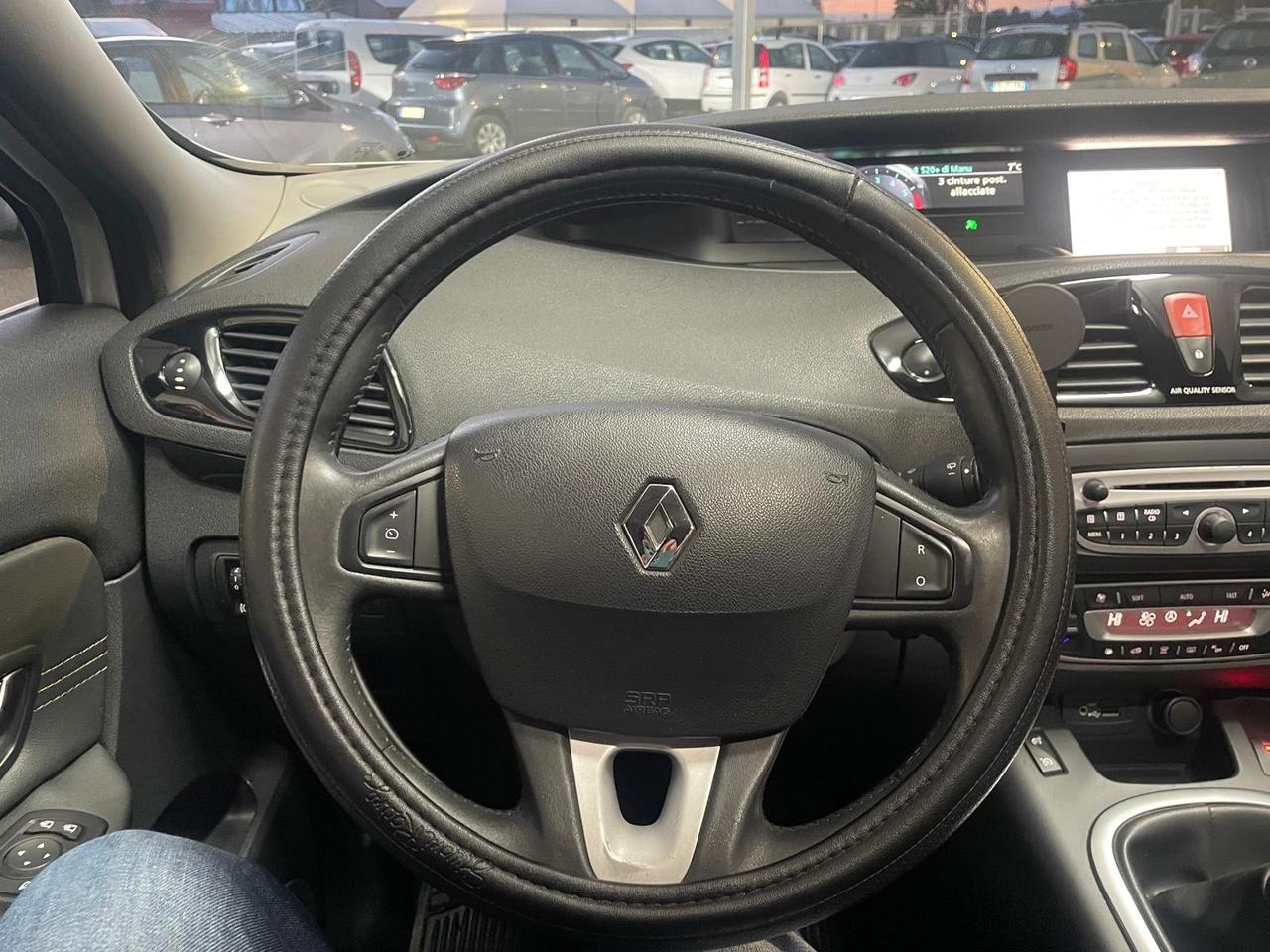 Renault Scenic Scénic X-Mod 1.9 dCi 130CV Luxe