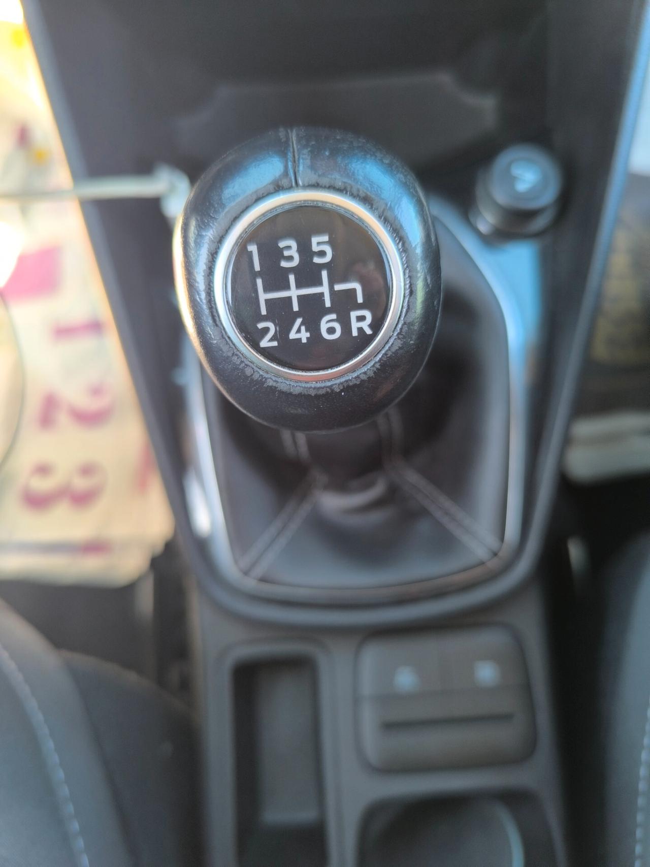 FORD FIESTA TITANIUM 1.5 DIESEL KM 89.000 LED/NAV/SENS. POST