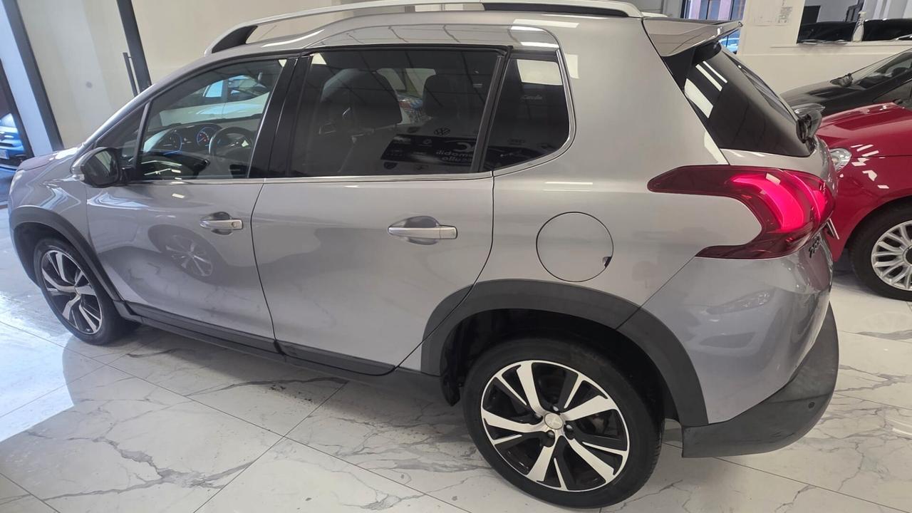 Peugeot 2008 BlueHDi 100 Allure