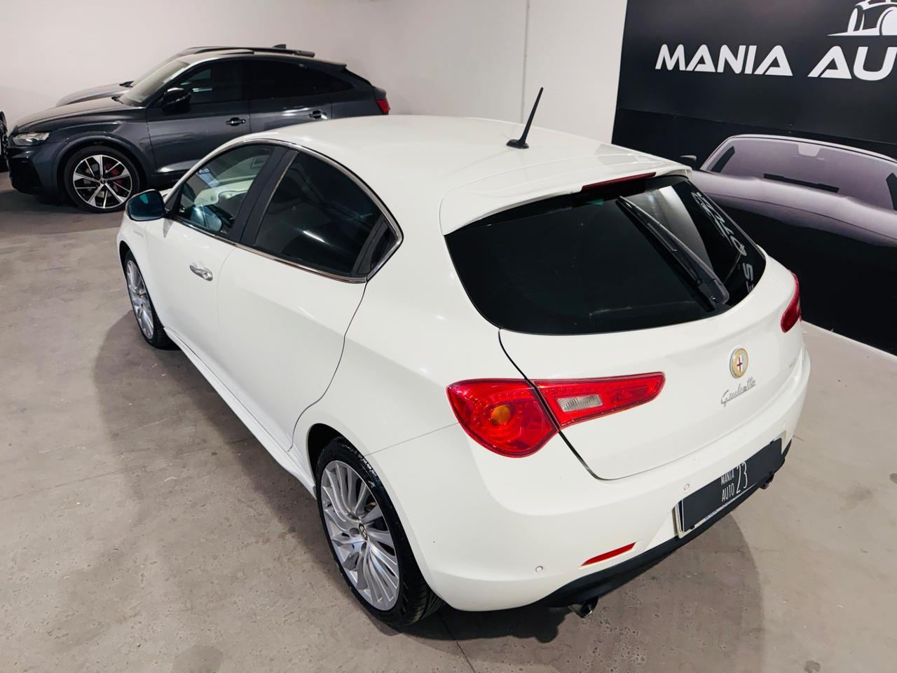 Alfa Romeo Giulietta 2.0 JTDm-2 170 CV TCT Distinctive*AUTOMATICA*