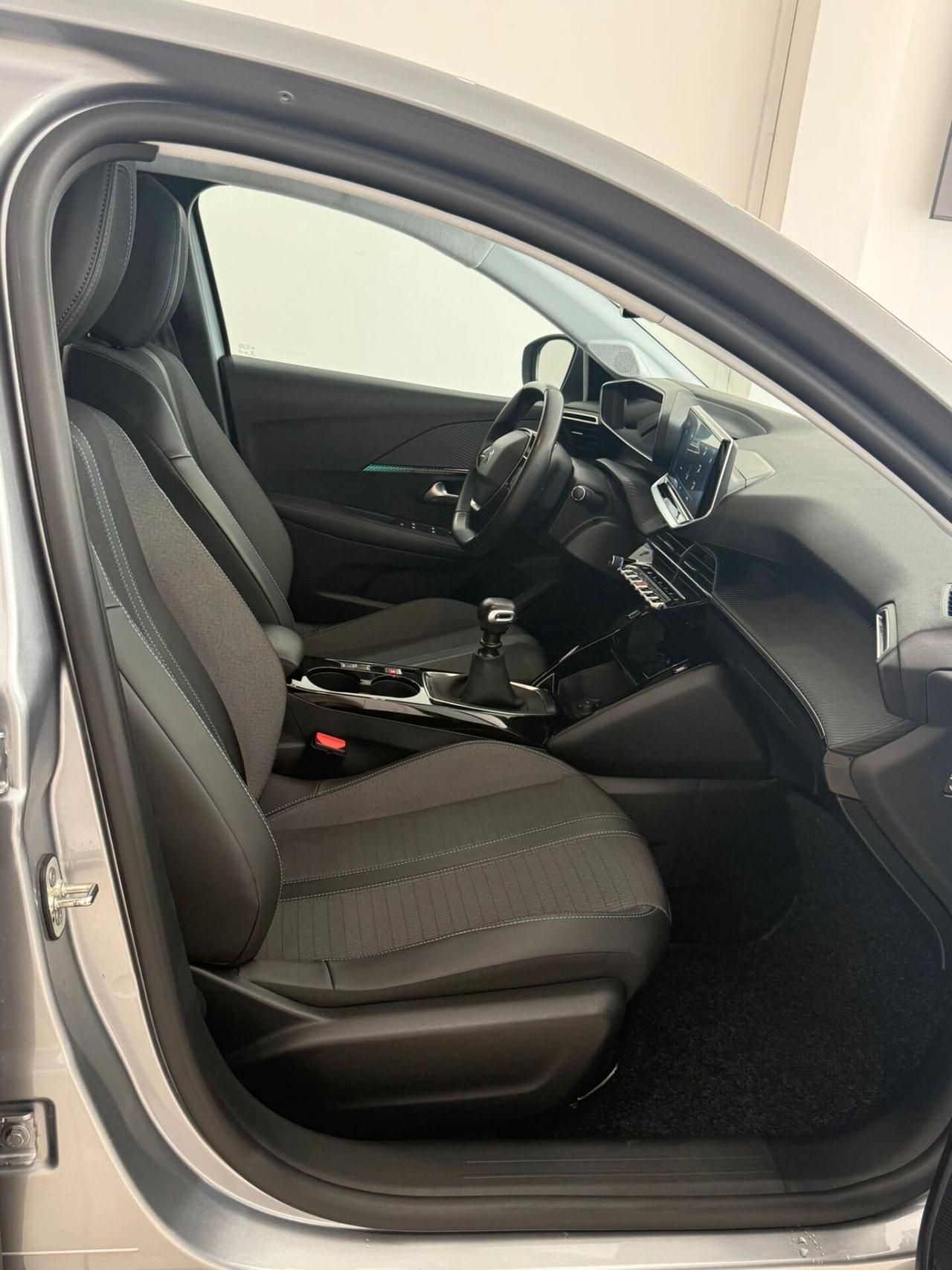 Peugeot 208 1.5 DIESEL 100CV 60.000KM 2020