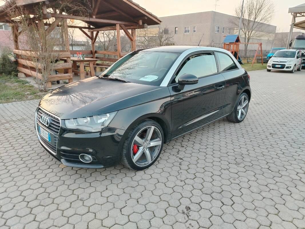 Audi A1 1.2 tfsi Attraction c clima