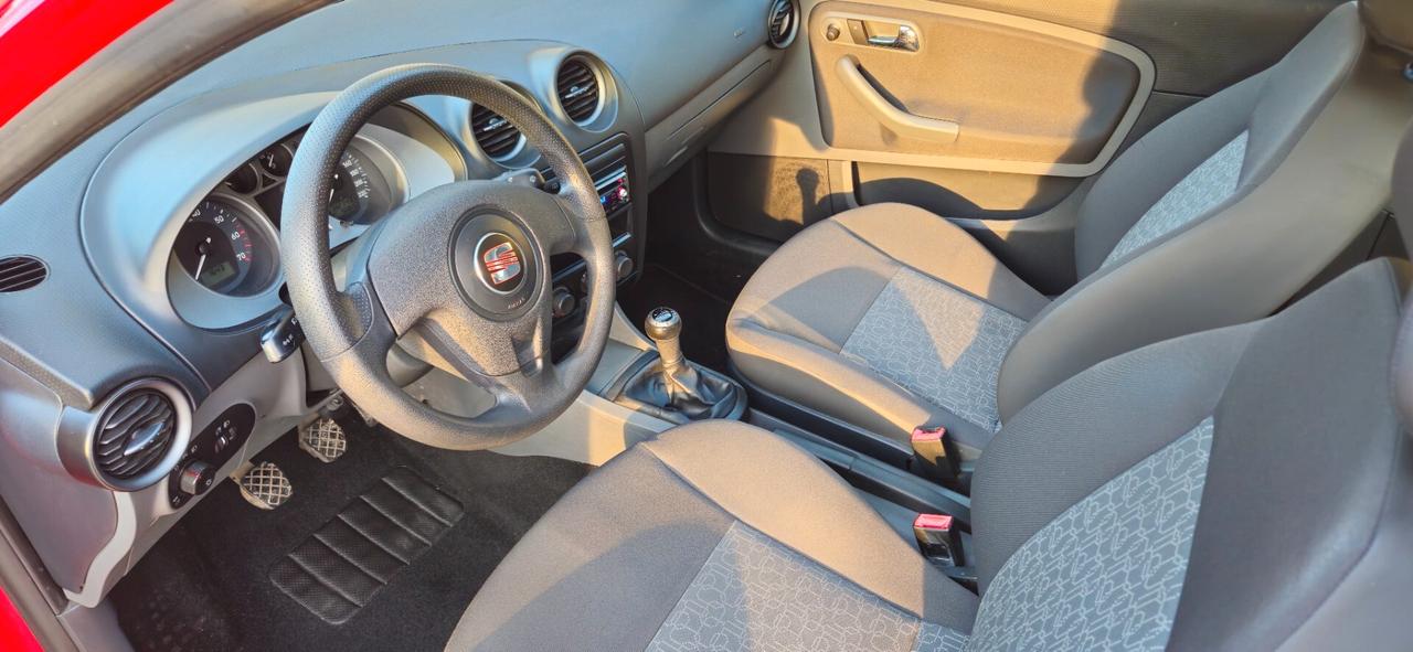 Seat Ibiza 1.2 12V 70CV Benzina NEOPATENTATI