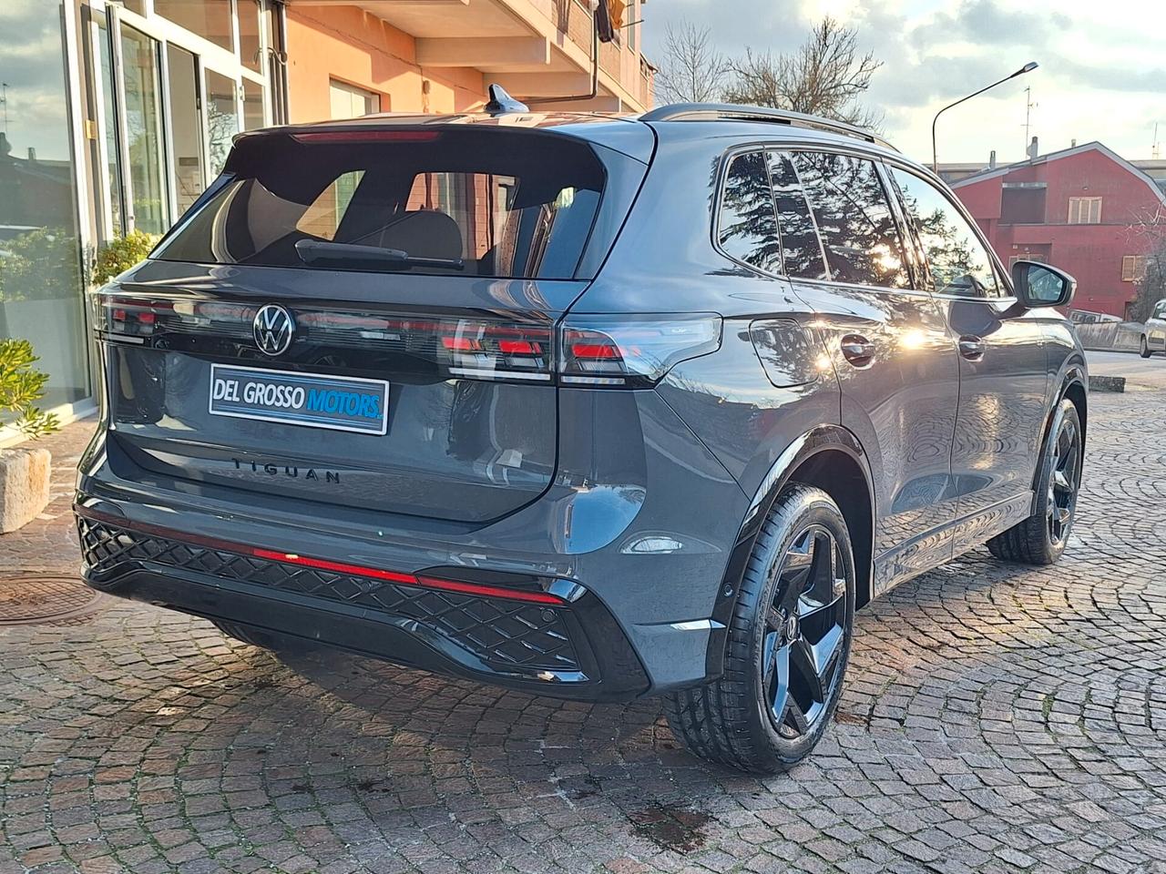 Volkswagen Tiguan 2.0 TDI 150 CV DSG R-Line Plus