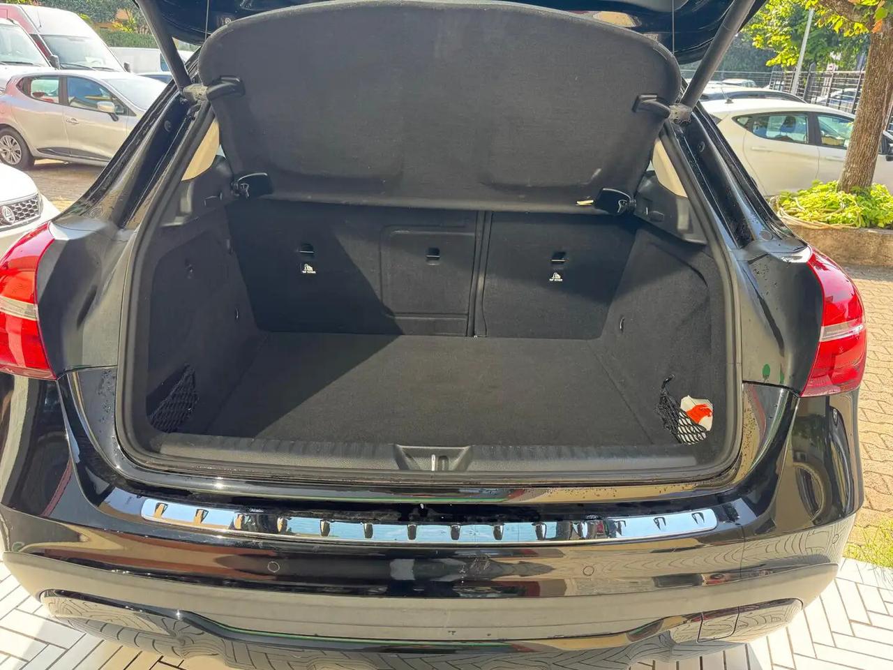 Mercedes-benz GLA 200 d Automatic 4Matic Business
