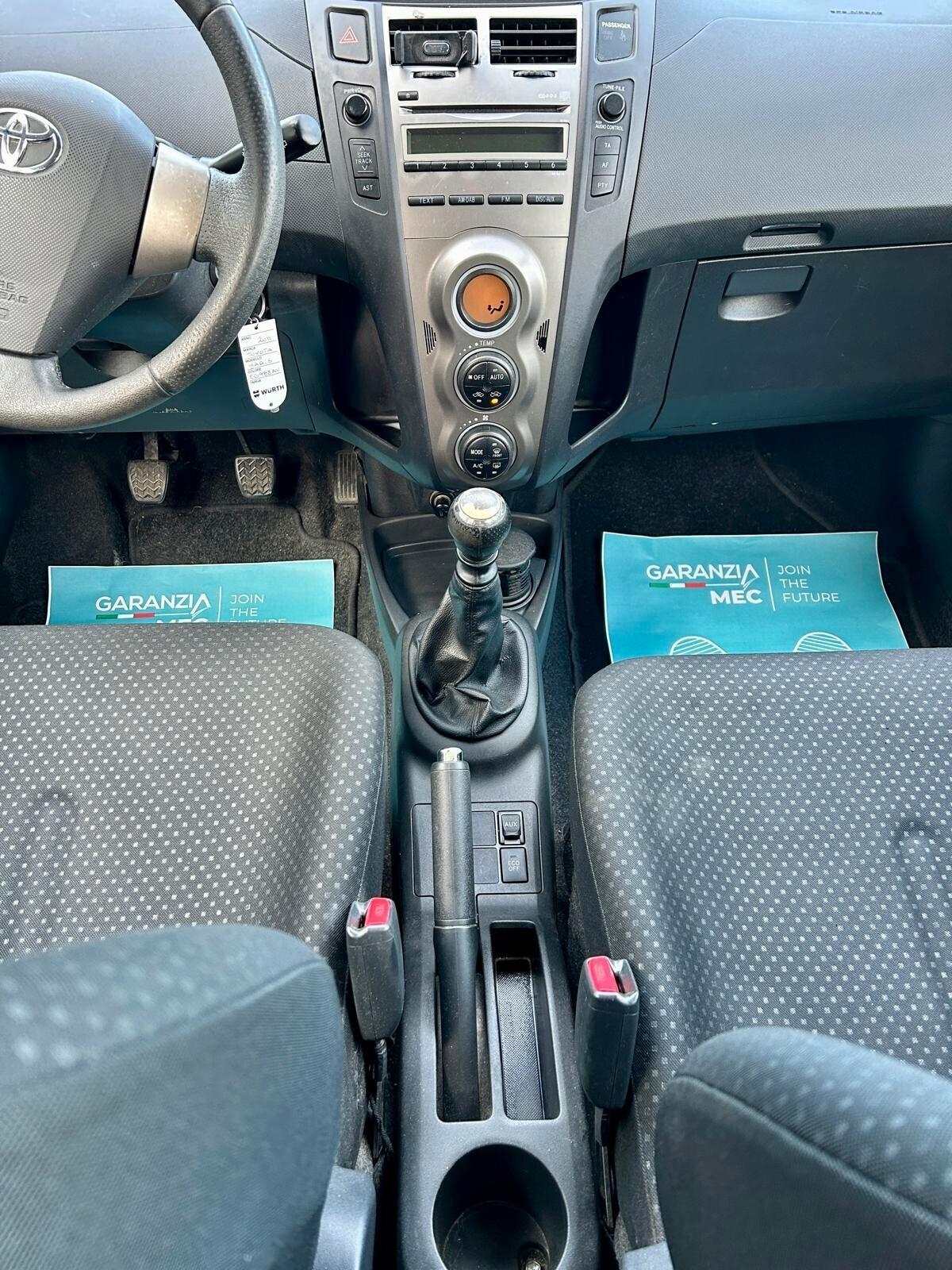 Toyota Yaris 1.0 5 porte Sol - ok neopatentato