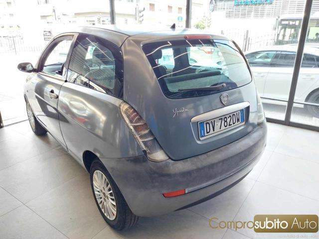 LANCIA Ypsilon 1.2 Argento