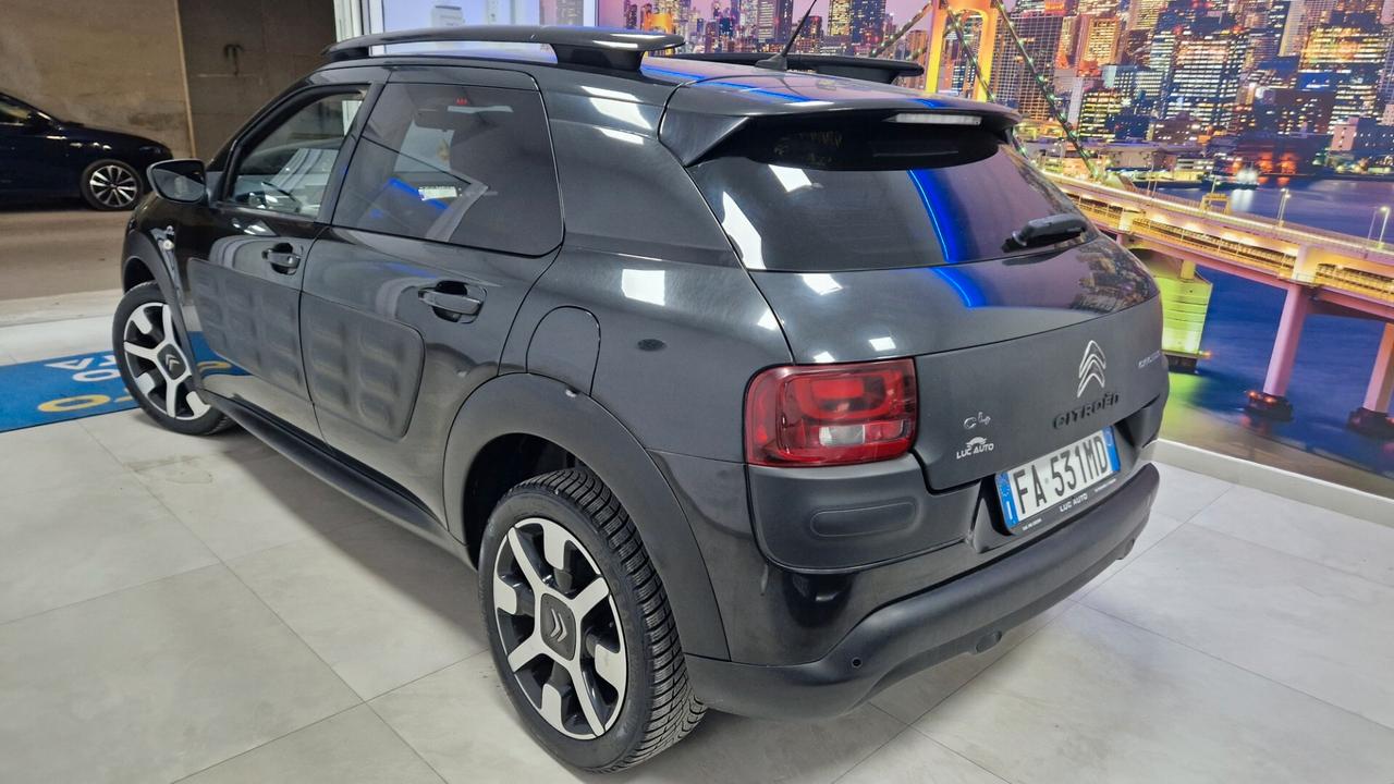 Citroen C4 Cactus BlueHDi 100 Shine
