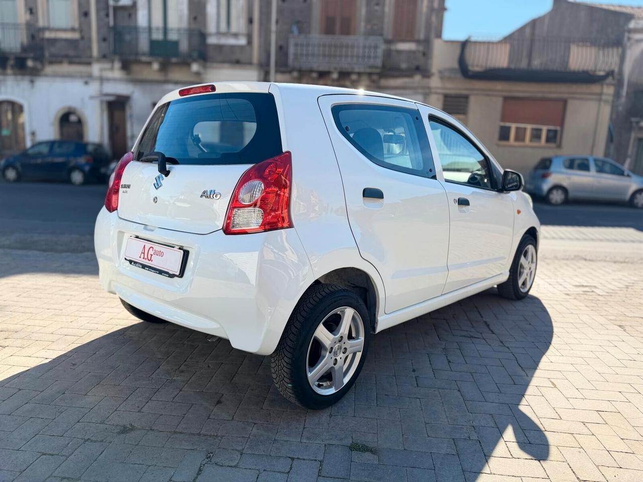 Suzuki Alto 1.0 VVT GLX